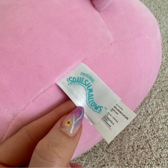12” Zaya Pink Bear Squishmallows Squish Date 7/19/2021 - Picture 9 of 9